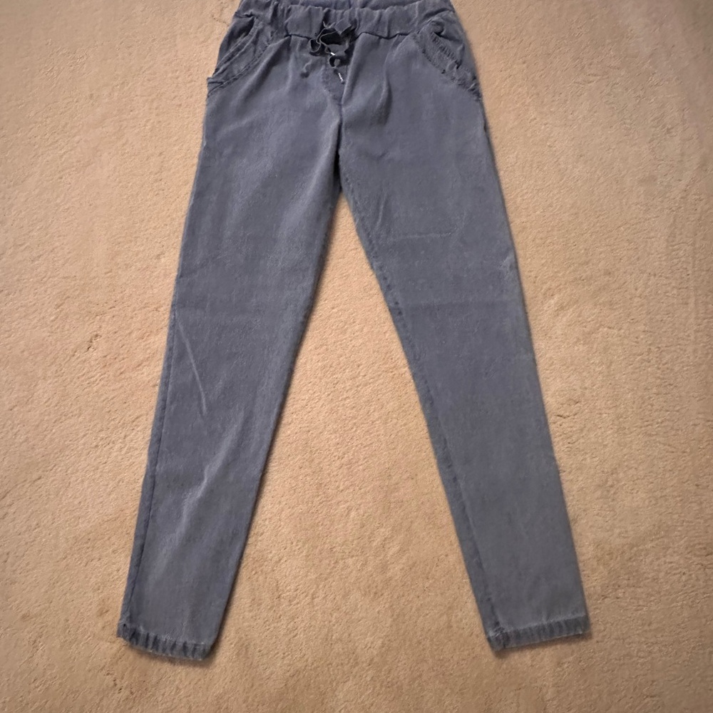 Lavender Bird Straight Leg Jogger